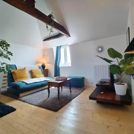 Gare - Calme Cosy- Centre Ville - Wifi 2pers Apartment *